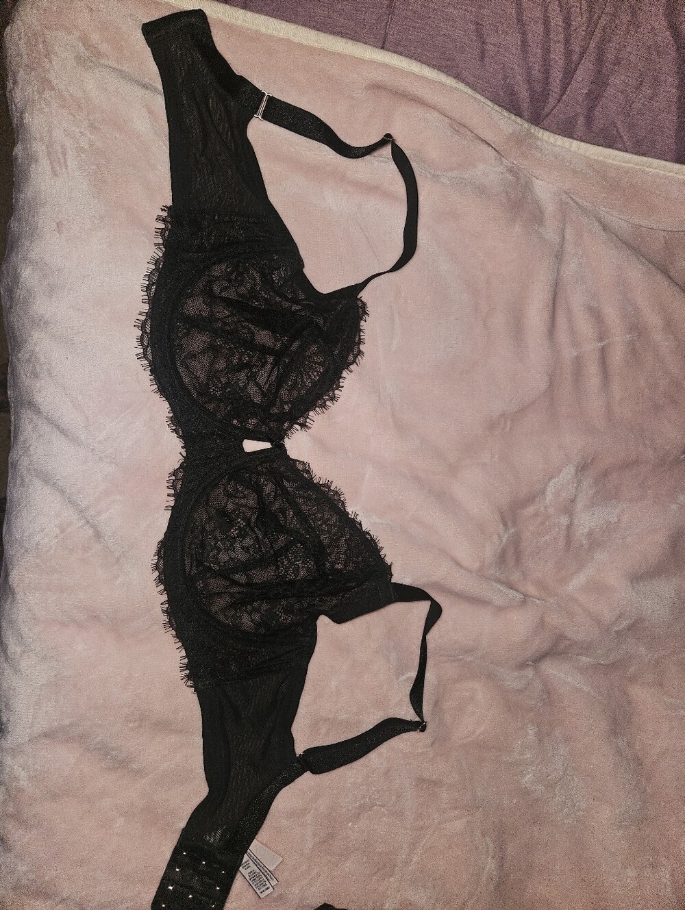 Black Lace Underwire Bra - Women Intimates